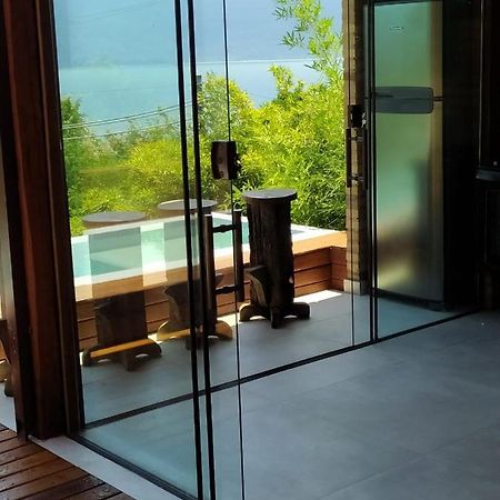 Nova Villa- Vista Frontal Para O Mar- Villa Amore Ілябела Екстер'єр фото